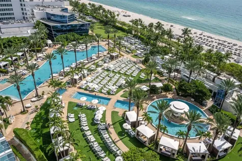4391 Collins Avenue Miami Beach FL 33140