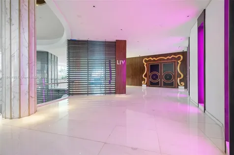 4391 Collins Avenue Miami Beach FL 33140