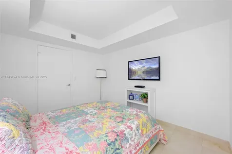 150 Sunny Isles Boulevard Sunny Isles Beach FL 33160