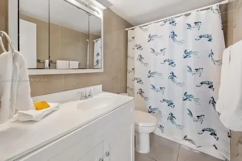 5601 Collins Avenue Miami Beach FL 33140