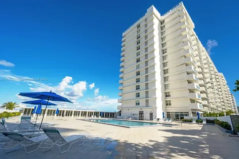 5601 Collins Avenue Miami Beach FL 33140