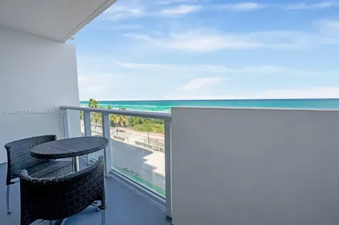 5601 Collins Avenue Miami Beach FL 33140