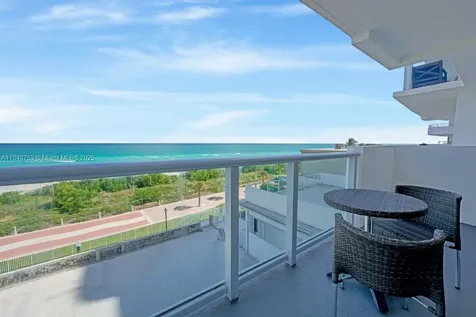 5601 Collins Avenue Miami Beach FL 33140