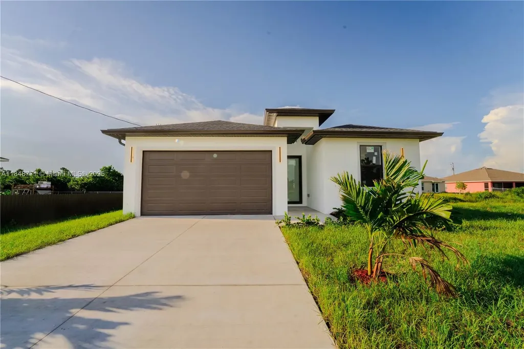 433 Rayford Street Lehigh Acres FL 33974