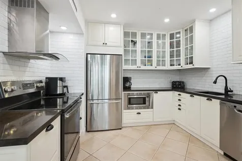 3505 S Ocean Drive Hollywood FL 33019