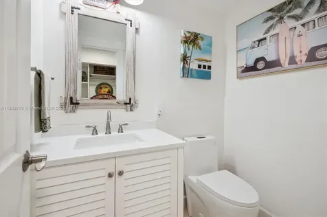 3505 S Ocean Drive Hollywood FL 33019