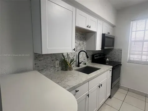 6860 Abbott Avenue Miami Beach FL 33141
