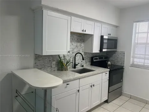 6860 Abbott Avenue Miami Beach FL 33141
