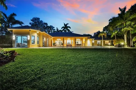14211 Sunset Lane Southwest Ranches FL 33330
