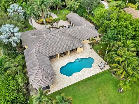 14211 Sunset Lane Southwest Ranches FL 33330