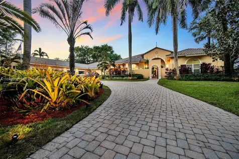 14211 Sunset Lane Southwest Ranches FL 33330