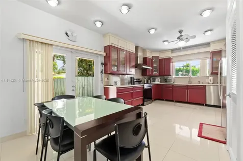 5045 SW 67th Avenue South Miami FL 33155