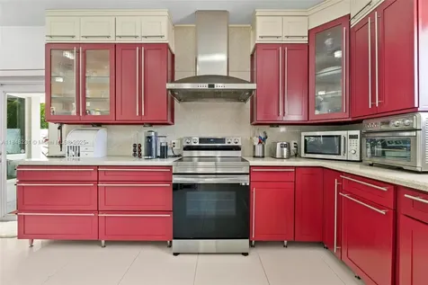 5045 SW 67th Avenue South Miami FL 33155