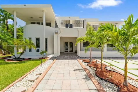 5045 SW 67th Avenue South Miami FL 33155