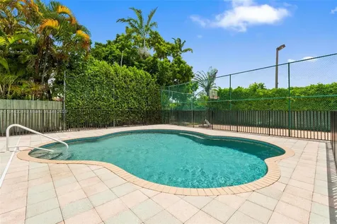 5045 SW 67th Avenue South Miami FL 33155