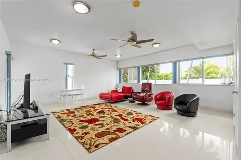 5045 SW 67th Avenue South Miami FL 33155