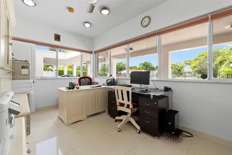 5045 SW 67th Avenue South Miami FL 33155