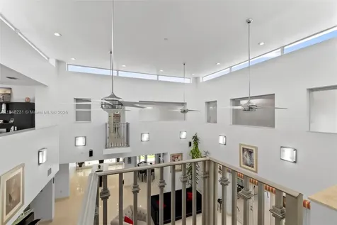 5045 SW 67th Avenue South Miami FL 33155