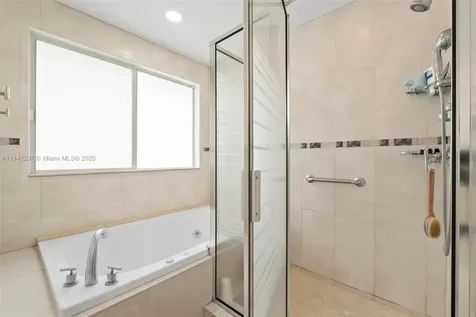 5045 SW 67th Avenue South Miami FL 33155
