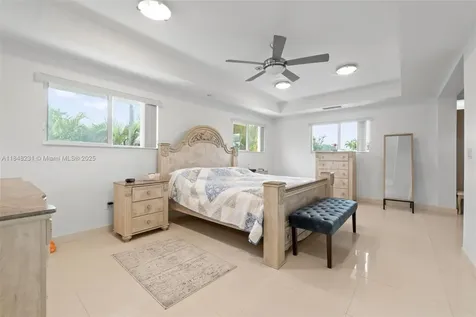 5045 SW 67th Avenue South Miami FL 33155