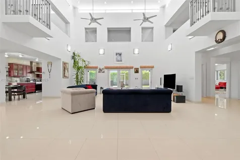 5045 SW 67th Avenue South Miami FL 33155