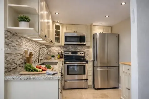 3701 N Country Club Drive Aventura FL 33180