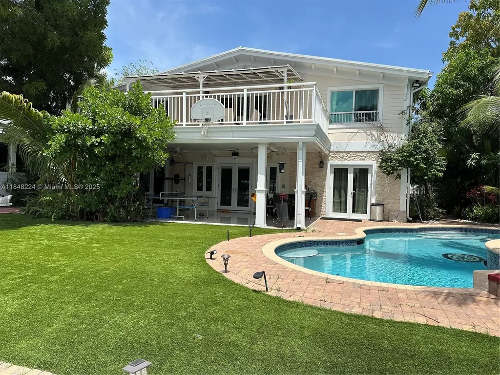 1524 Argyle Drive Fort Lauderdale FL 33312