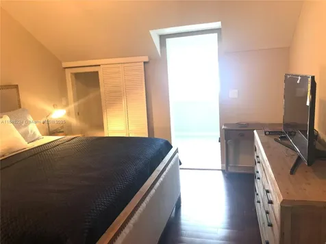 1524 Argyle Drive Fort Lauderdale FL 33312