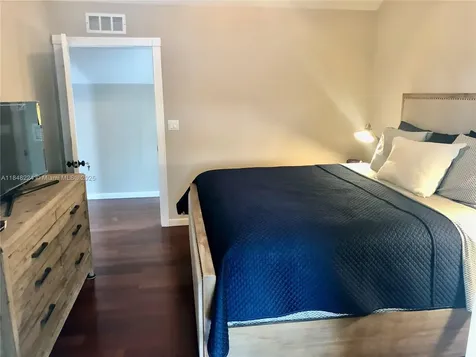 1524 Argyle Drive Fort Lauderdale FL 33312