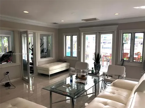 1524 Argyle Drive Fort Lauderdale FL 33312