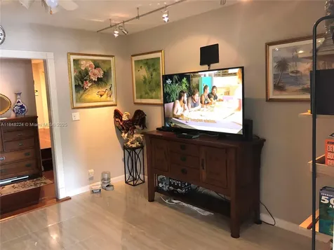 1524 Argyle Drive Fort Lauderdale FL 33312