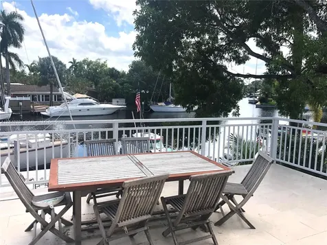 1524 Argyle Drive Fort Lauderdale FL 33312