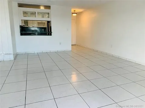 1325 W 68th Street Hialeah FL 33014