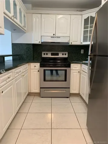 1325 W 68th Street Hialeah FL 33014