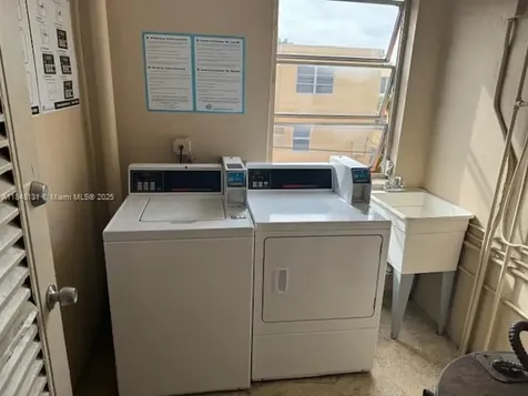 1850 NE 169th Street North Miami Beach FL 33162