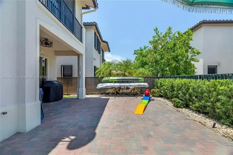 3345 W 95th Terrace Hialeah FL 33018