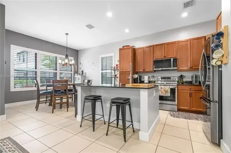 3345 W 95th Terrace Hialeah FL 33018