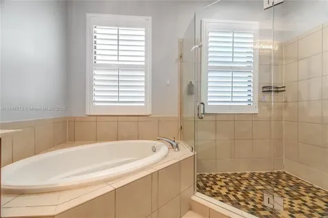 3345 W 95th Terrace Hialeah FL 33018