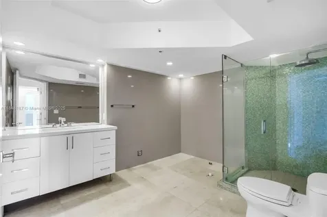 6301 Collins Avenue Miami Beach FL 33141