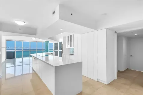 6301 Collins Avenue Miami Beach FL 33141