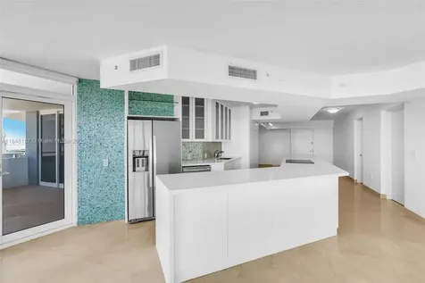 6301 Collins Avenue Miami Beach FL 33141