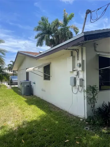 2730 NE 8th Street Pompano Beach FL 33062
