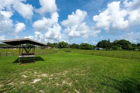 1921 SW 112th Avenue Davie FL 33325