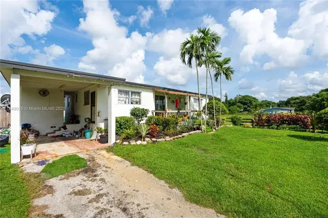 1921 SW 112th Avenue Davie FL 33325