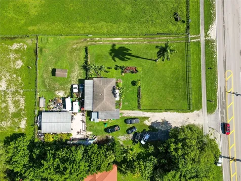 1921 SW 112th Avenue Davie FL 33325