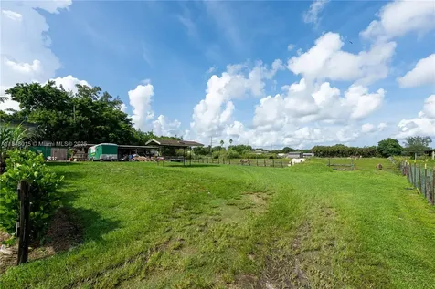 1921 SW 112th Avenue Davie FL 33325