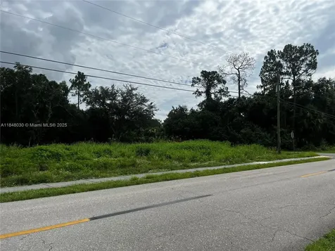 1707 E 6th Street Lehigh Acres FL 33972