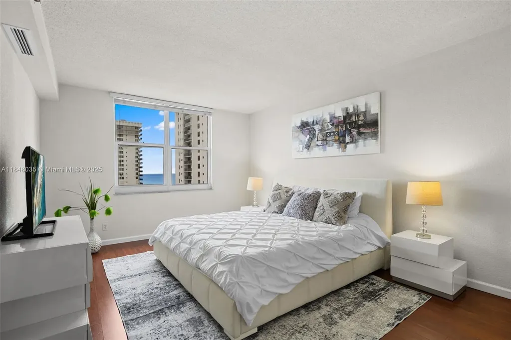 2501 S Ocean Dr (AVAIL 04/01/2026) Hollywood FL 33019