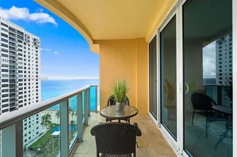 2501 S Ocean Drive (AVAIL 04/01/2026) Hollywood FL 33019