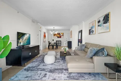 2501 S Ocean Drive (AVAIL 04/01/2026) Hollywood FL 33019